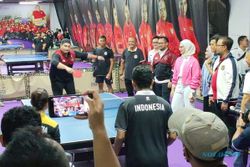Cek Kesiapan Atlet Indonesia di Solo, Menpora Dito Tanding Tenis Meja