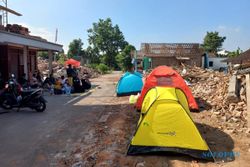Warga Pepe Klaten Dirikan Tenda di Bekas Bangunan Pascaeksekusi Lahan Kena Tol