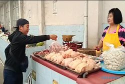Harga Daging Ayam di Salatiga Tembus Rp38.000/Kg, Pedagang dan Pembeli Gelisah