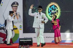 Aksi ASN Bandung Tampil Bergaya Mirip Bung Karno di Bangkit Fest 2023