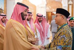 Diundang Makan Siang Raja Arab, Anies Baswedan Pamer di Media Sosial