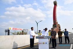 Presiden Jokowi Resmikan Jembatan Kretek II Bantul Senilai Rp364 Miliar