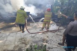 Lupa Matikan Kompor, Dapur dan Gudang Kayu di Karangtengah Sragen Terbakar