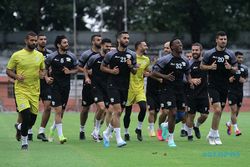 Latihan Perdana Timnas Palestina Jelang Laga FIFA Matchday di Surabaya