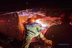 Kecelakaan Maut di Tegalmas Klaten, Sopir Truk Boks Meninggal Terjepit di Kabin