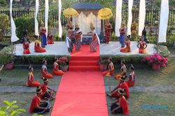 Pentas Perdana Sendratari Maharatu Pramodawarddhani di Candi Kembar Klaten