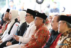 Melalui Pantun, Sekjek PDIP Hasto Sebut Ridwan Kamil Jadi Bacawapres Ganjar