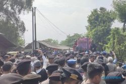 Curiga Ajarkan Aliran Sesat, Ribuan Warga Geruduk Ponpes Al Zaytun Indramayu