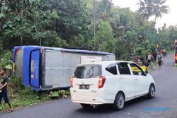 Kronologi Bus Angkut 28 Wisatawan Asal Sleman Terguling di Gunungkidul