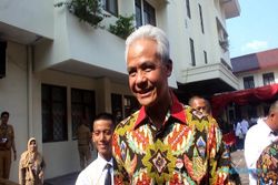 Tegas! Ganjar Pranowo Copot Kepala SMKN 1 Sale Rembang, Buntut Tarik Pungli