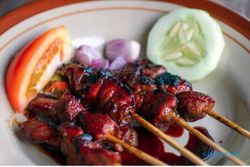 Lezatnya Kuliner Pasar Johar Semarang, dari Soto, Satai, hingga Gudeg