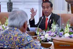 Bukan Cuma Lantik Menkominfo Baru, Jokowi Dikabarkan Reshuffle Kabinet Besok!