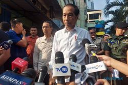 Presiden Jokowi Pamer Baju Bikinan SMK di Jambi, Pesan Jadi Langsung Pakai