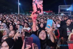 Manggung di Alun-alun Klaten, Denny Caknan Terkenang Momen Bersama Mbah Minto