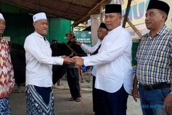 Prabowo Subianto Kirim Sapi Kurban Jenis Limosin ke Ponpes Ta'mirul Islam Solo