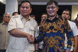 Budiman Sudjatmiko Lolos dari Sanksi terkait Pertemuan dengan Prabowo Subianto