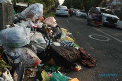 Sampah Menumpuk di Kota Jogja Dampak Penutupan TPST Piyungan