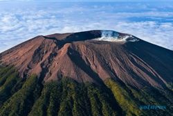 Berada di Ketinggian 3.432 Mdpl Jadikan Gunung Slamet Paling Tinggi di Jateng