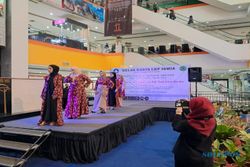 Peserta Pelatihan LKP Ismia Karanganyar Pamer Karya di Solo Grand Mall