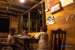 Mantul! 10 Kampung di Papua Barat Daya Kini Bisa Nikmati Listrik PLN 24 Jam