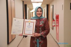 Hari Keluarga Nasional, Bupati Klaten Dapat Penghargaan dari Presiden Jokowi