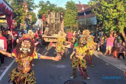 Tampilkan Gedruk, Kirab Budaya Hari Jadi Klaten di Polanharjo Ramai dan Meriah