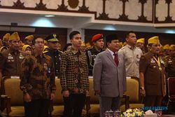 4 Alasan Prabowo Harus Pilih Gibran Cawapres Versi LSI Denny JA