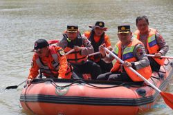 Kapolres Sragen Pimpin Pencarian Korban Tenggelam di Bendungan Bringin
