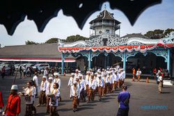 Momen Prosesi Wilujengan Surud Dalem Sultan Agung di Keraton Solo