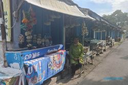 Sepi Pengunjung, Puluhan Pedagang di Grojogan Sewu Tawangmangu Gulung Tikar