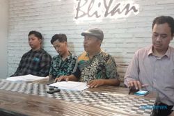 2 Mahasiswa UNS Minta Gugatan Batas Usia Capres-Cawapres Segera Disidangkan