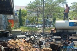 Gedung Riset Perkapalan ITS Terbakar, Diduga karena Aktivitas Pembakaran Sampah