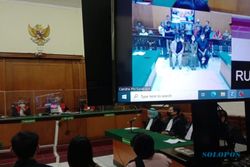Tiga Terdakwa Video Mesum Kebaya Merah Divonis Berbeda oleh Hakim PN Surabaya