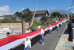 Diikuti 3.000 Orang, Kirab Budaya Cepogo Boyolali Bentangkan Bendera 165 Meter