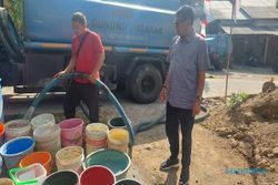 Sumur Mengering, Warga Desa Kalikayen Ungaran Timur Krisis Air Bersih