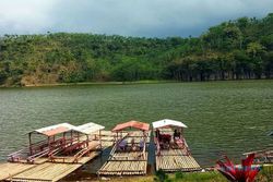 Danau Ranu Agung, Tempat Healing dan Mancing di Probolinggo