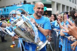 Tiga Laga Tanpa Kemenangan, Pep Tetap Yakin City Juarai Liga Premier Musim Ini