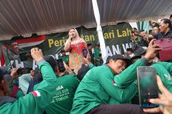Ribuan Anggota Barikade Gus Dur Hadiri Apel Kebangsaan di Jombang