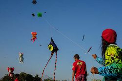 Ngaran Kite Festival 2023 di Sleman, Upaya Lestarikan Permainan Layang-layang