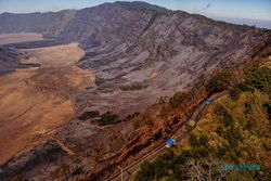 Kerugian Karhutla Gunung Bromo Capai Rp8,3 Miliar, Berikut Ini Rinciannya