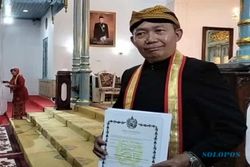 Ketua Umum Senkom Mitra Polri Diberi Gelar Kanjeng Pangeran Keraton Solo