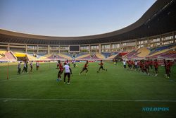 Latihan Persis Solo Jelang Duel Kontra Persija Jakarta di Stadion Manahan Solo