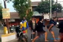 Gara-gara Rebutan Perempuan, 2 Pemuda Berkelahi di Paldaplang Sragen dan Viral