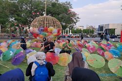 Berlangsung 3 Hari, Festival Payung Ke-10 Bertempat di Titik Nol Kota Solo