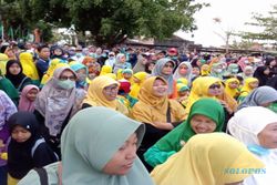 Ribuan Warga Muhammadiyah Gemolong Sragen Jalan Sehat Jelang Muscab
