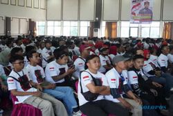 600 Relawan Bandung Deklarasi Dukungan untuk Gibran