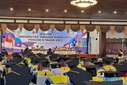 UT Surakarta Luluskan 604 Mahasiswa, Ini Tiga Bekal yang Diberikan