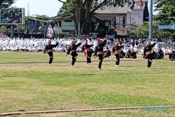 Atraksi Pencak Silat Meriahkan Peringatan Hari Santri Nasional di Salatiga