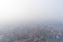 KLHK Bantah Kabut Asap Kebakaran Karhutla Indonesia Melintas hingga Malaysia