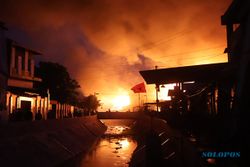 Polisi: Penyebab Kebakaran Gudang Rongsok di Pasar Kliwon Solo Bukan Korsleting